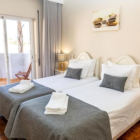 Giramar Apartamentos Turisticos Lagos Esterno foto